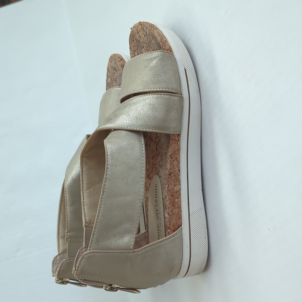 Adrienne Vittadini Sport Claud Metallic Cork Zip Heel Sandal 7.5M Metallic Taupe - Picture 6 of 16